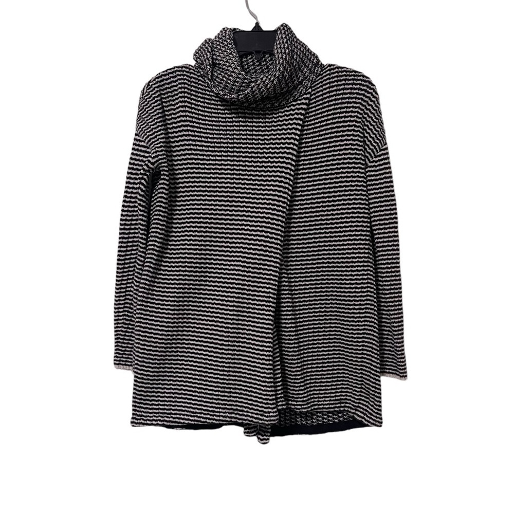 Cabi Ferguson Black White Turtleneck Split Front Sweater Size XS